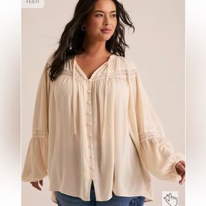 Torrid blouse